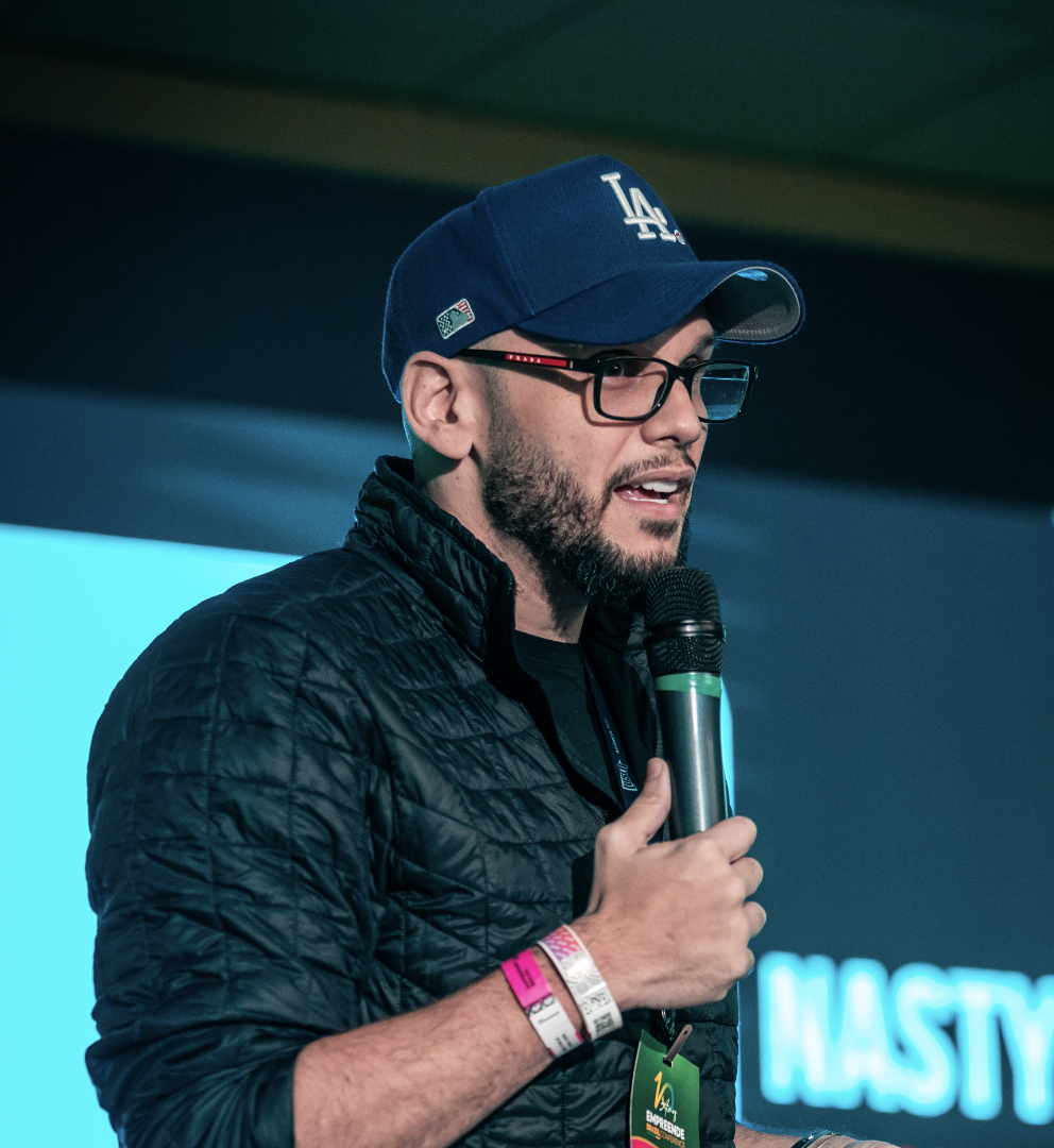 José Antônio Viana — Especialista em YouTube Marketing, palestrante internacional e fundador do Studio See You